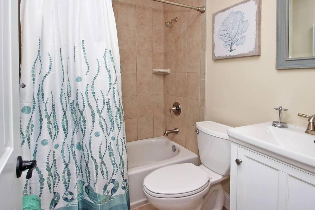 Cute 2 Bedroom, 2 Bath Condo At Folly Field Beach Гілтон-Гед-Айленд Екстер'єр фото