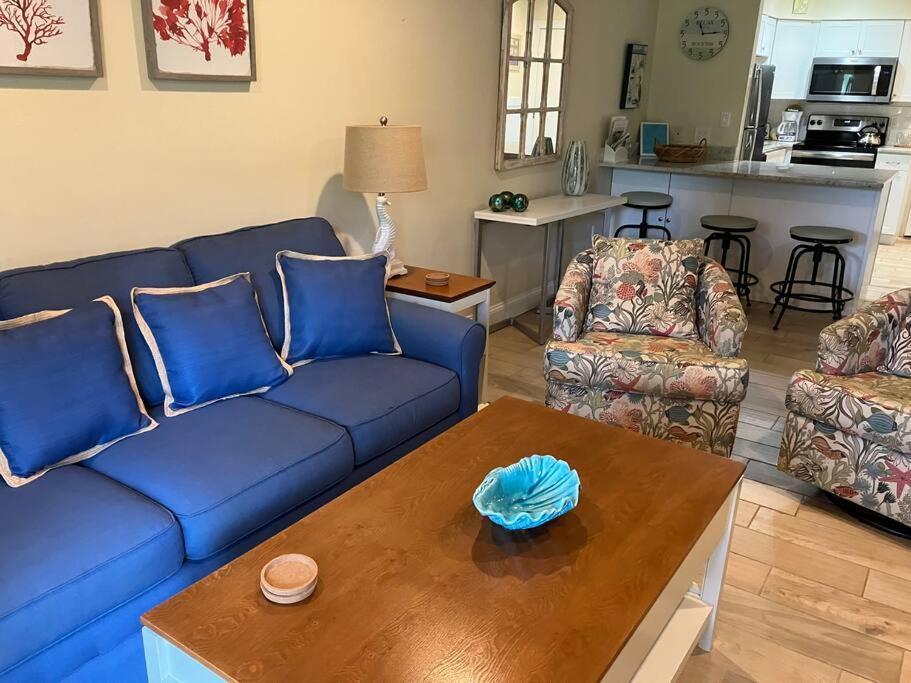 Cute 2 Bedroom, 2 Bath Condo At Folly Field Beach Гілтон-Гед-Айленд Екстер'єр фото